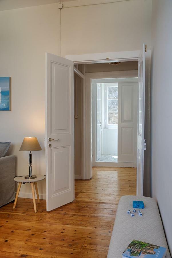 Serene Sea View Apartment In Corfu Old Town Extérieur photo